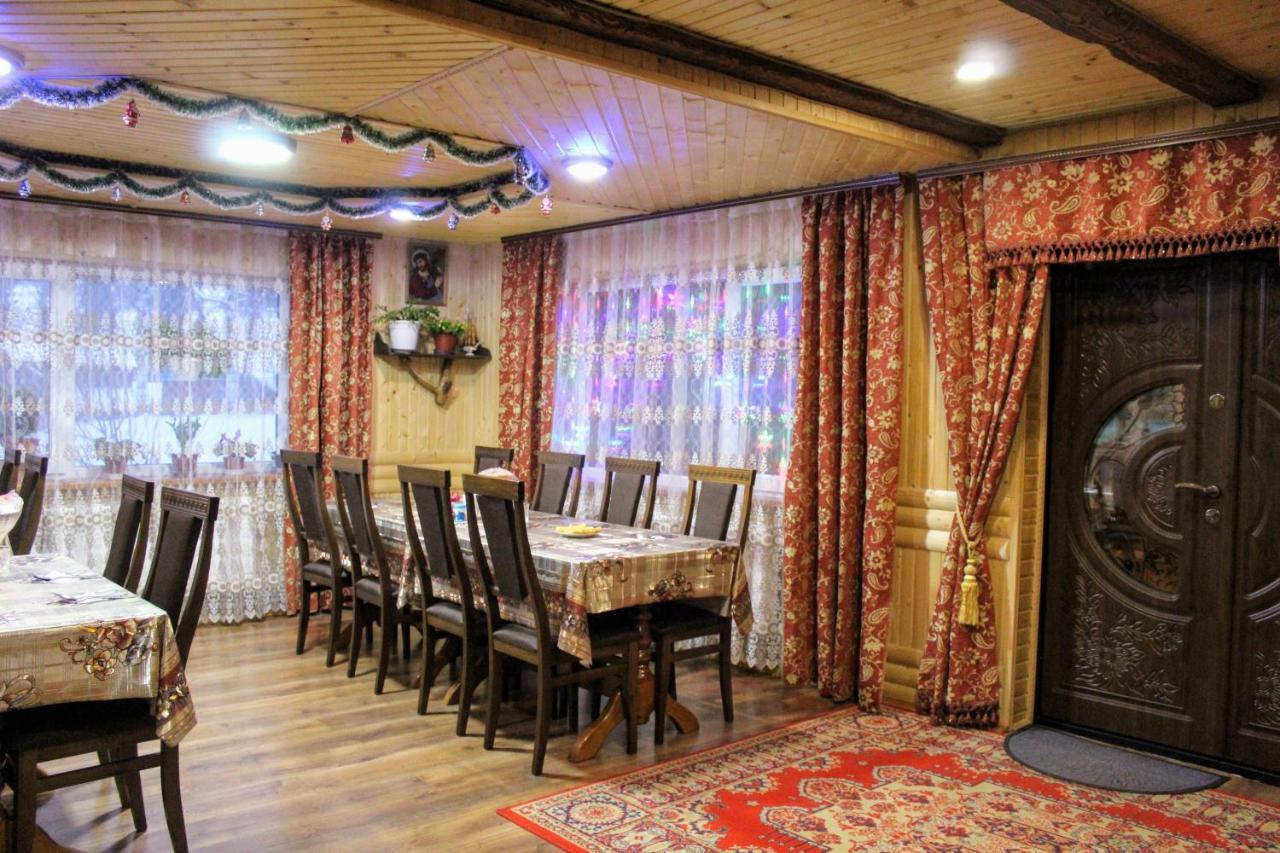 Садиба "У Валентини" Yablunytsya Luaran gambar